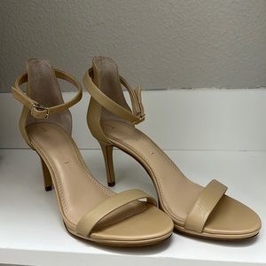 Banana Republic heels